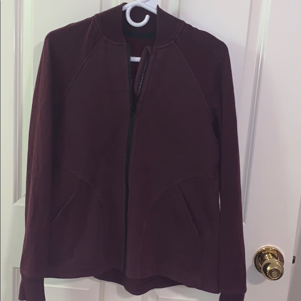 Lululemon size 4-6 jacket